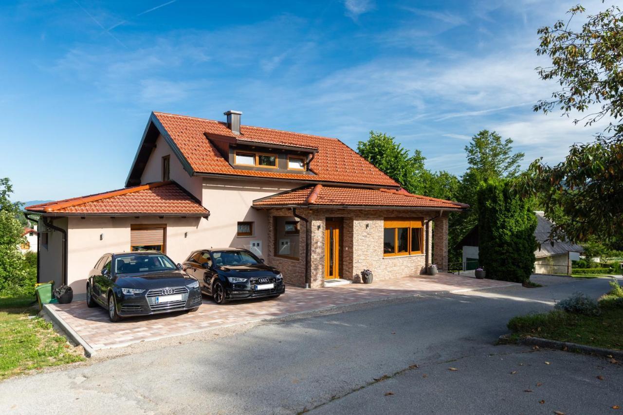 Apartment Sara Rakovica Zewnętrze zdjęcie