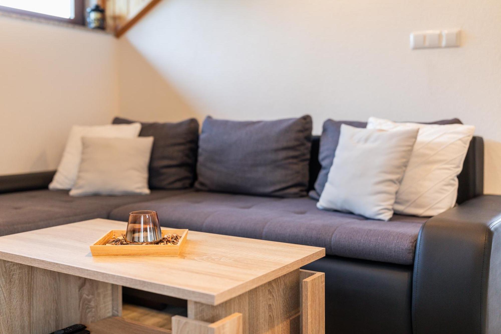Apartment Sara Rakovica Zewnętrze zdjęcie